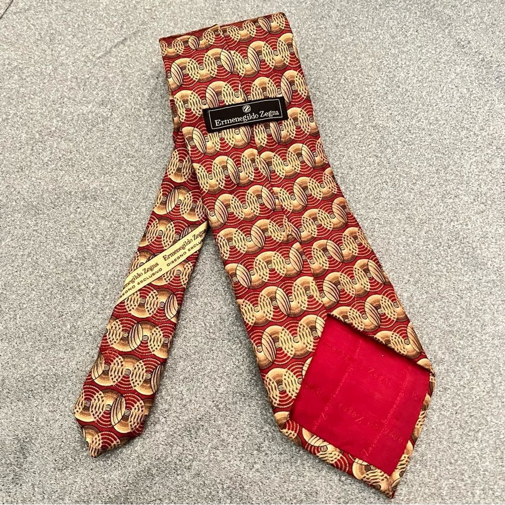 Ermenegildo Zegna Silk Designer Tie - Picture 3 of 7